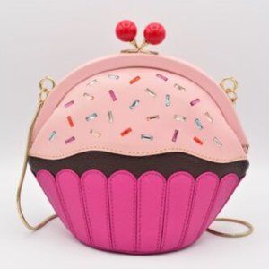 NWT Kate Spade Take The Cake Cupcake Crossbody Purse